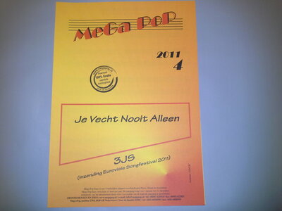 Je vecht nooit alleen;  3JS