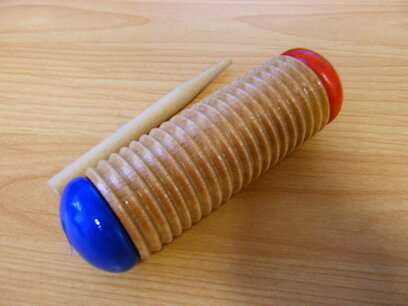 Guiro-Shaker Guiro-Shaker