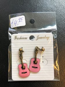 Roze gitaar oorbellen