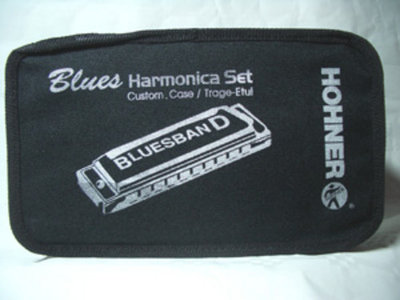 Set van 7 mondharmonica in draagkoffer