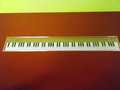 Lineaal-met-pianotoetsen