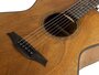 Auditoriumgitaar met massief mahoniehouten bovenblad, mahoniehouten achterblad en zijkanten._